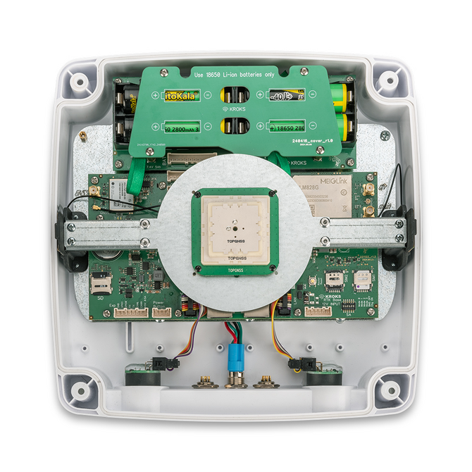RTK базовая станция KROKS RTK-M6 5